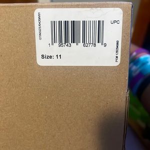 Yeezy onyx foam runners